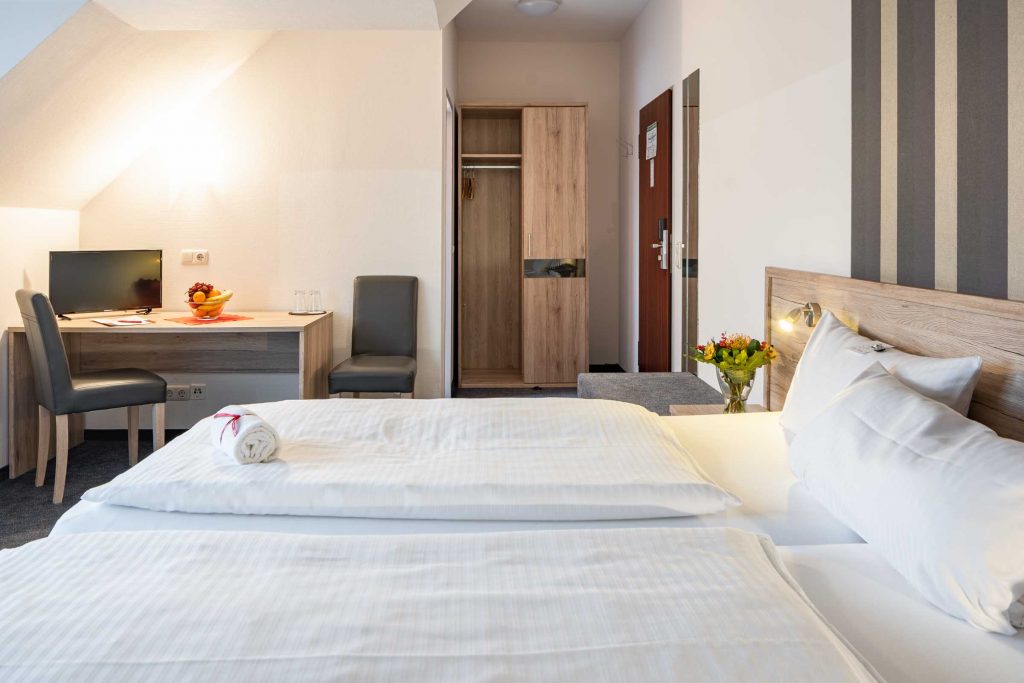 Astoria City Resort Businesshotel In Essen Doppelzimmer Bett